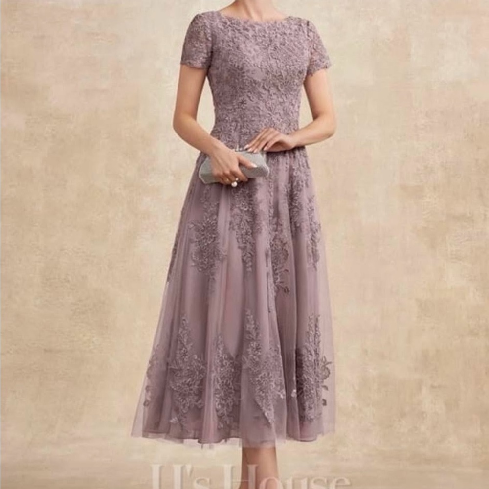 Elegant Lace Evening Dress in Dusk 
Mother of the Bride / Groom